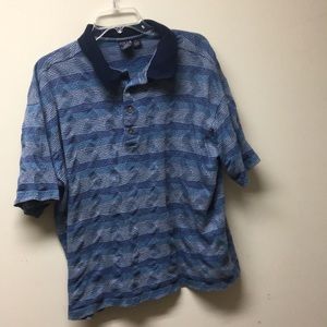 Large FITS LIKE MEDIUM golf tee